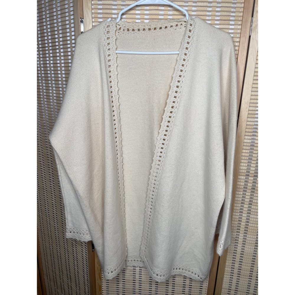 Women’s cardigan, Vintage CREAM color knitting vintage style .